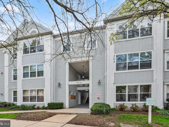 14201 Wolf Creek Pl APT 9-24, Silver Spring, MD 20906