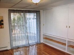 8 Chestnut St, Spencer, MA 01562