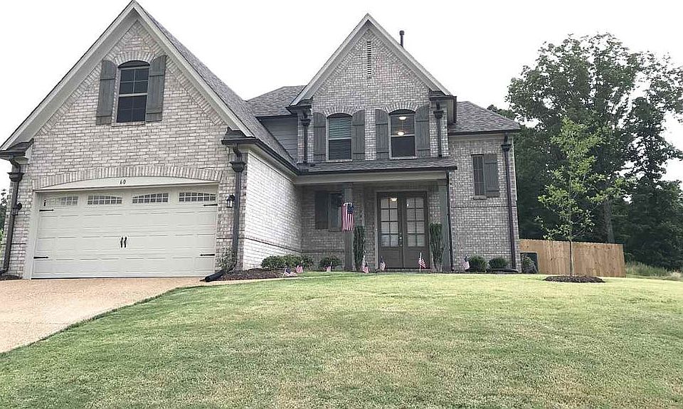 1st image of 60 Joseph Ct