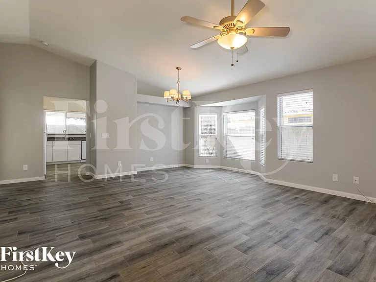 2965 W Lone Cactus Dr — Photo 5