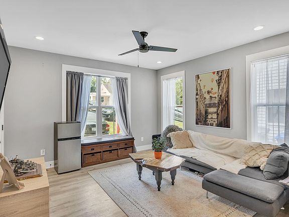 2nd image of 211 Rogers Ave