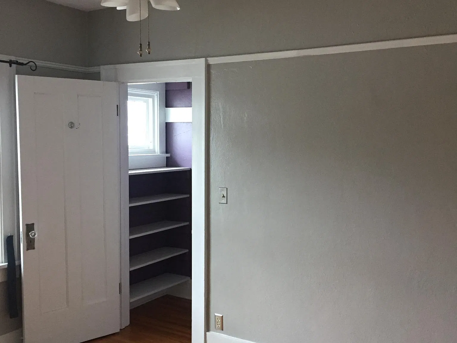 2 bed, 1100 sqft, $1,400 — Photo 3