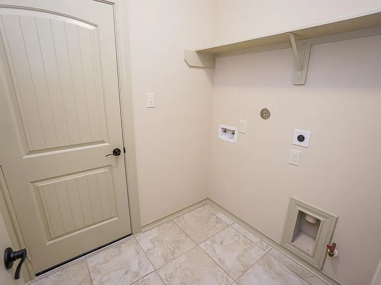 2206 Argos Dr — Photo 28