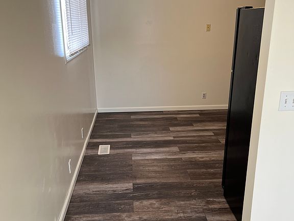 4th image of 4688 S Carnegie Tech St #4