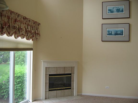 3rd image of 2923 Bartlett Ct #2923