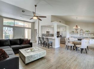 8604 Desert Holly Dr, Las Vegas, NV 89134