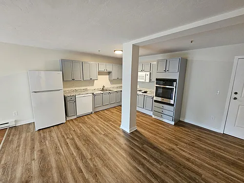 30 Gatehouse Rd #105 Photo 1