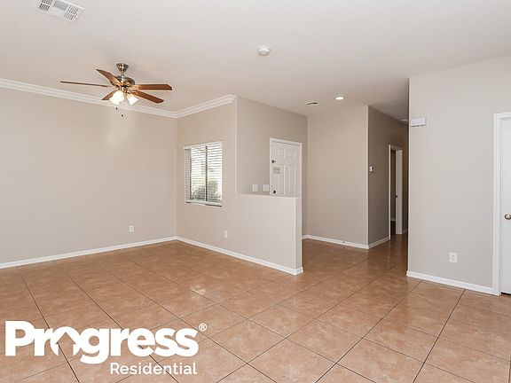 4th image of 49 Hoke Edward Ct