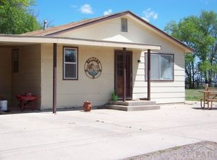 709 E Chestnut St, Lamar, CO 81052