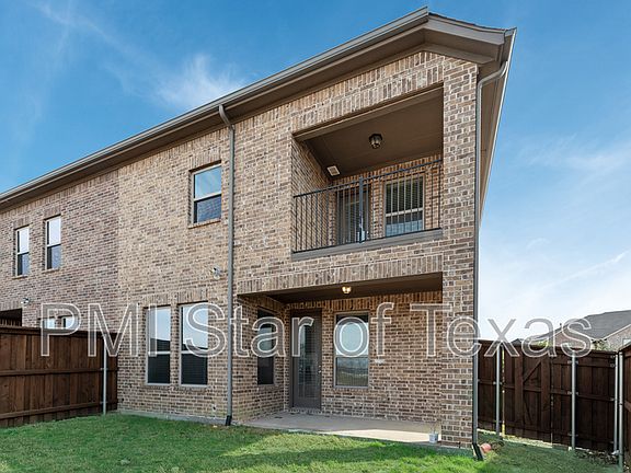 4th image of 4529 Titus Cir