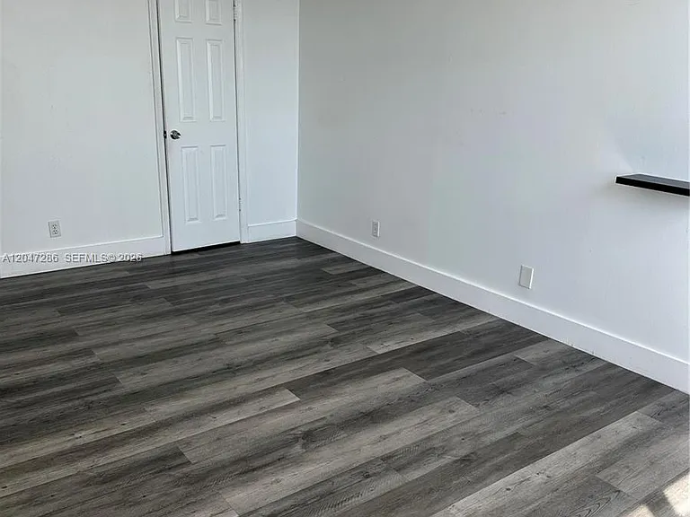 137 Golden Isles Dr #1212 — Photo 10
