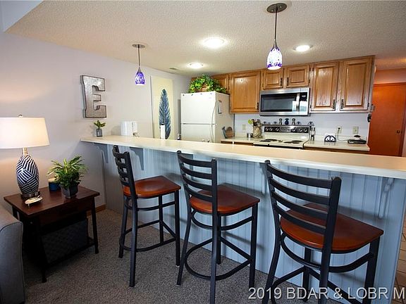 3rd image of 216 Sunrise Ridge Dr #216