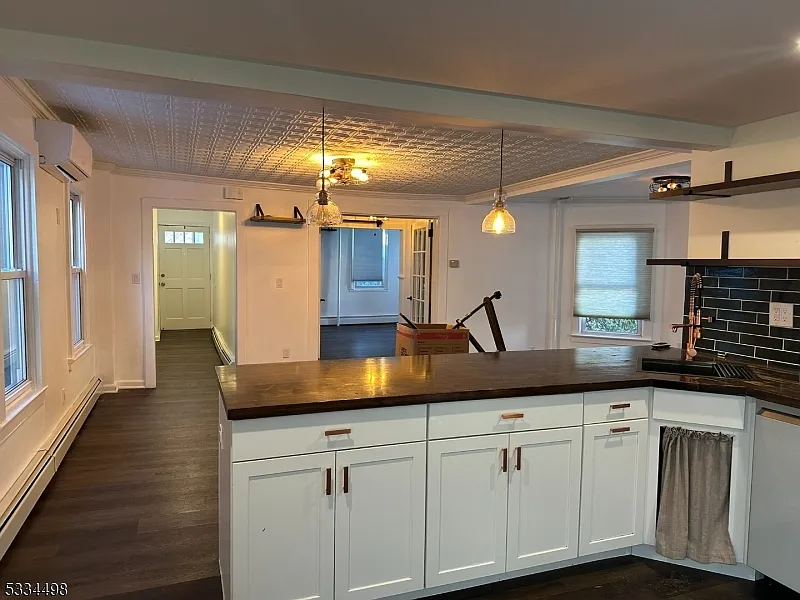 1 bed, 1.0 bath, $2,800 — Photo 4
