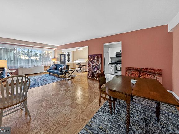 3rd image of 4201 Cathedral Ave NW APT 222E