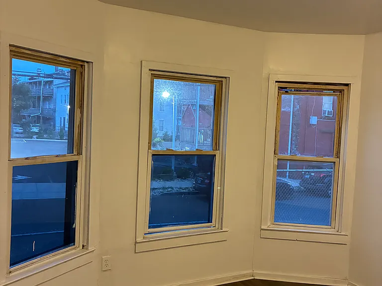 29 Cedar St #1 — Photo 6