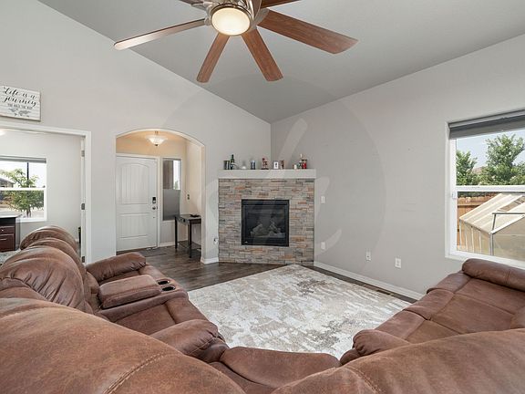 4th image of 7637 Cat Tail Creek Dr
