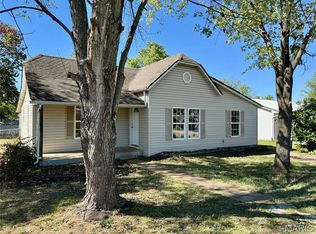 111 S White Oak St, Desloge, MO 63601