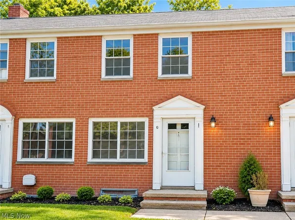 422 Clearview Dr, Euclid, OH 44123