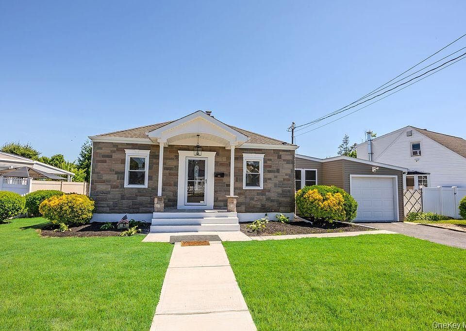 1st image of 47 Walnut Avenue E