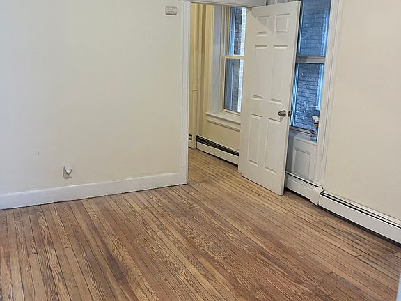 5th image of 6 Webster Ave #1L