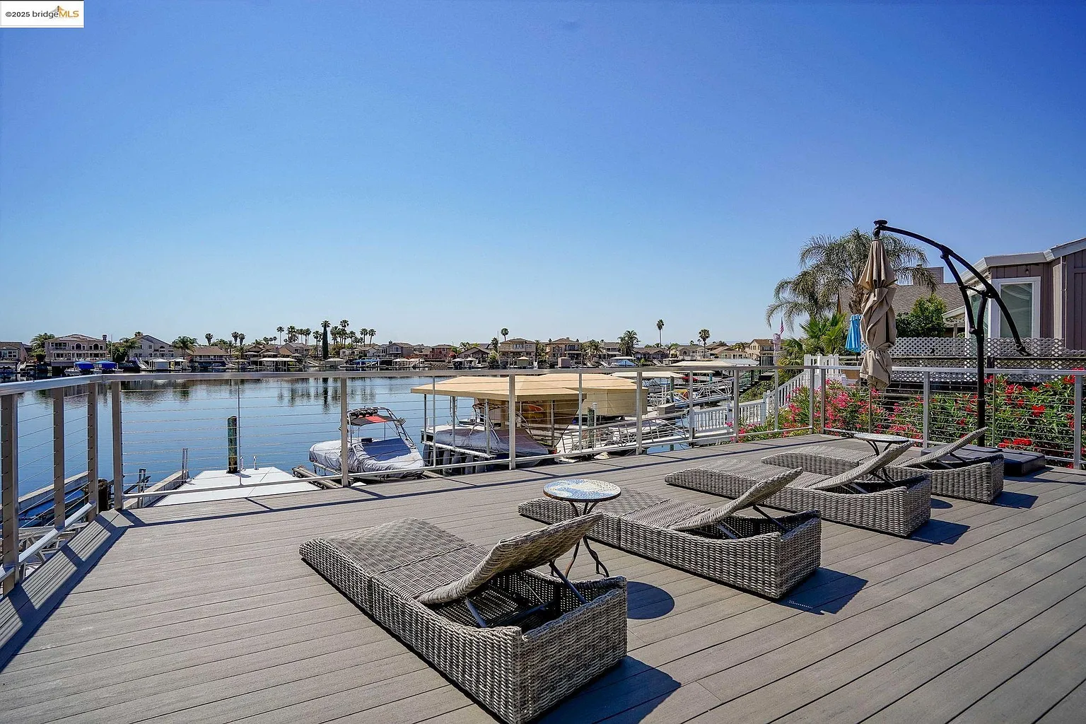 425 Discovery Bay Blvd photo 1