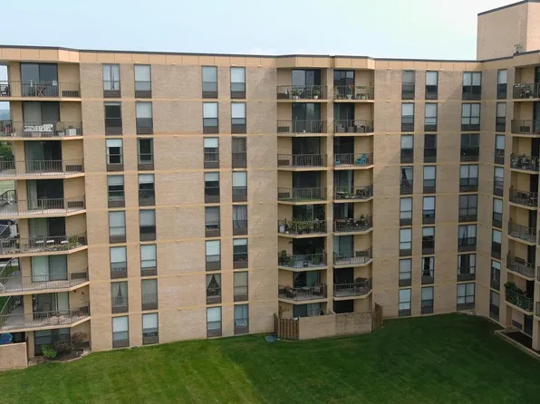 666 W Germantown Pike APT 1601, Plymouth Meeting, PA 19462