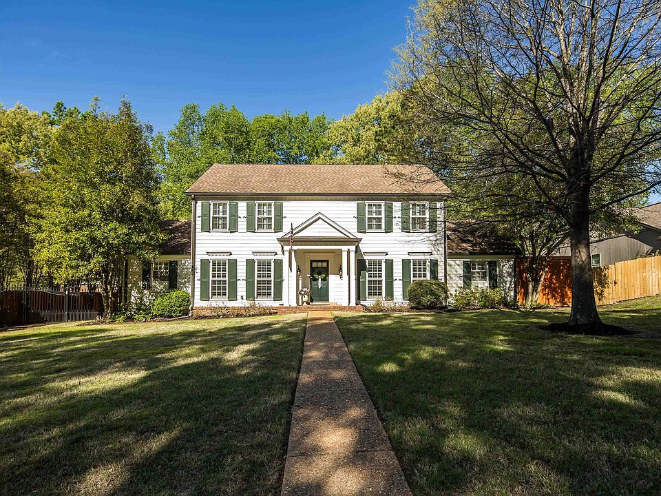 1st image of 2055 Black Oak Dr