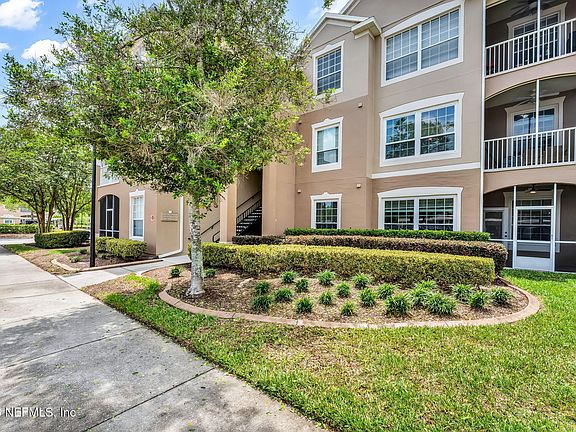 2nd image of 7990 BAYMEADOWS Road E #520