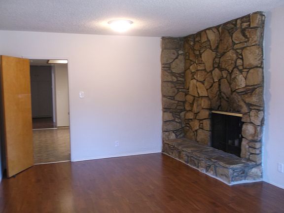 5th image of 2533 Las Flores St