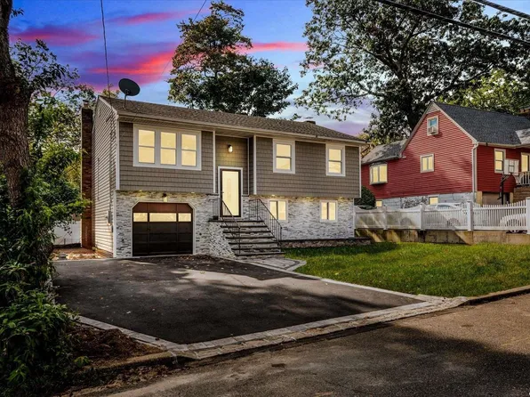 44A Vermont Street, Melville, NY 11747