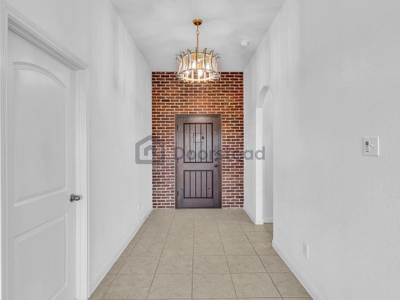 5th image of 19709 Woodrow Wilson St