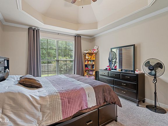 4th image of 1106 Creole Dr