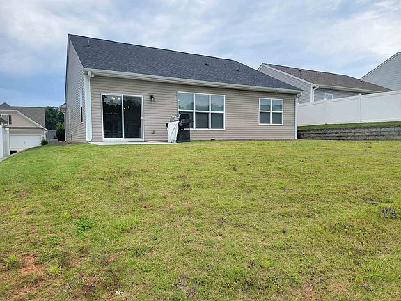 4th image of 452 White Peach Way