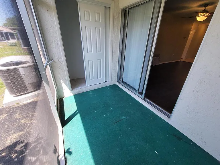2917 Wainwright Ct — Photo 5