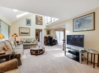 119 Village Dr, Basking Ridge, NJ 07920