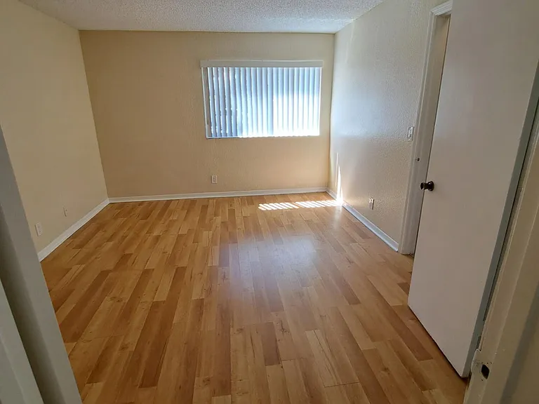 3470 Pinewalk Dr N #212 — Photo 14