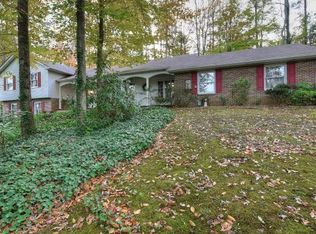 916 Laurel Ave, Erwin, TN 37650