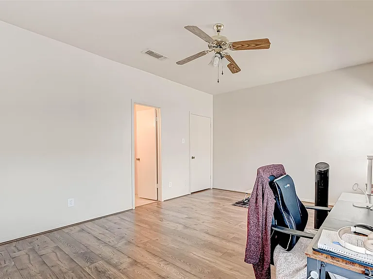 3780 Tanglewilde St #604 — Photo 28