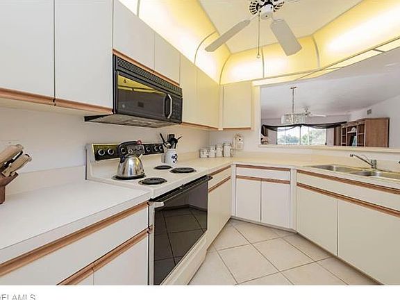 5th image of 340 Horse Creek Dr APT 301