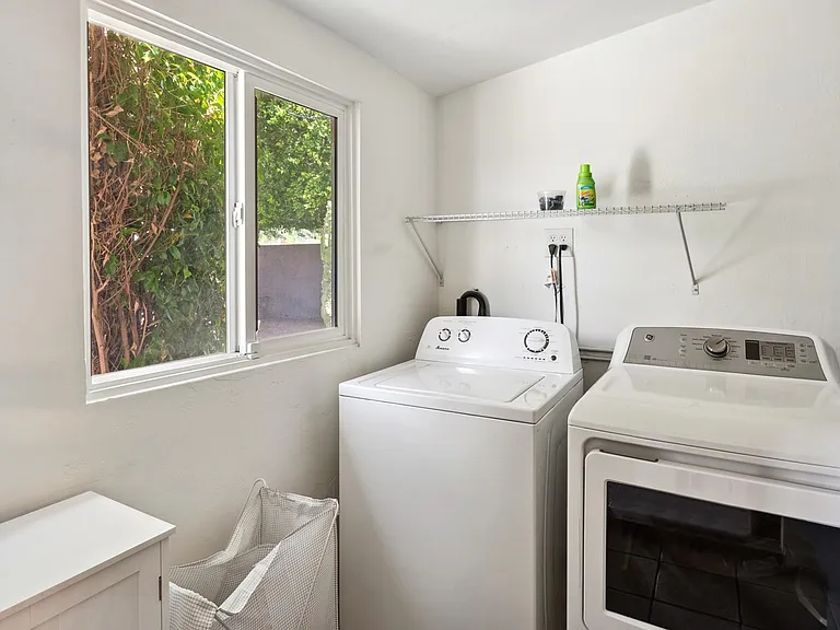 7934 E Loma Land Dr — Photo 31