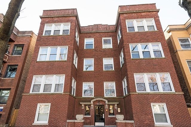 1st image of 1241 W Granville Ave #3E