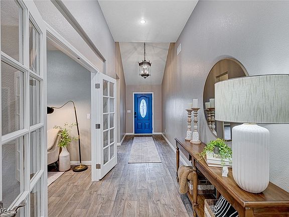 5th image of 8233 San Mateo St