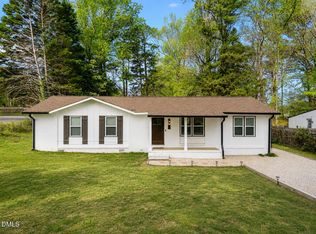 6901 Baywood Dr, Raleigh, NC 27613
