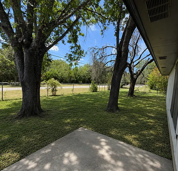 505 Riverside Dr — Photo 7