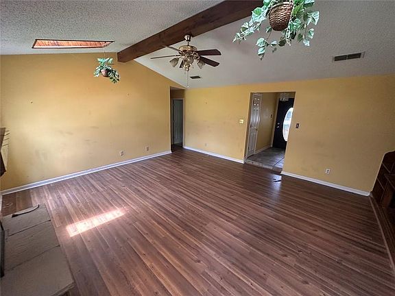 5th image of 1134 Kaycee Dr