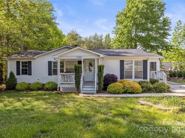 7704 Webbs Rd, Denver, NC 28037