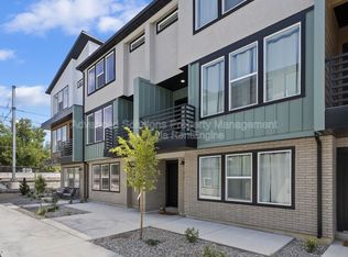 142 E Amboise Ct #44, Sandy, UT 84070