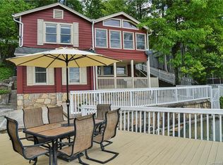 454 Charlotte Dr, Lake Lure, NC 28746
