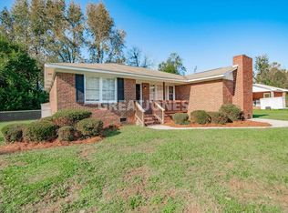 817 Delta Dr, Columbia, SC 29209