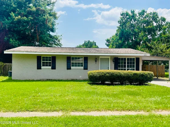 1210 Plum St, Vidalia, LA 71373